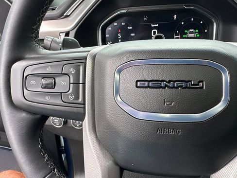 Used 2025 GMC Sierra 1500 Denali w/ Technology Package AWD/4WD image 26