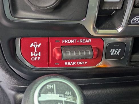 Used 2023 Jeep Wrangler Unlimited Rubicon 4xe AWD/4WD image 33