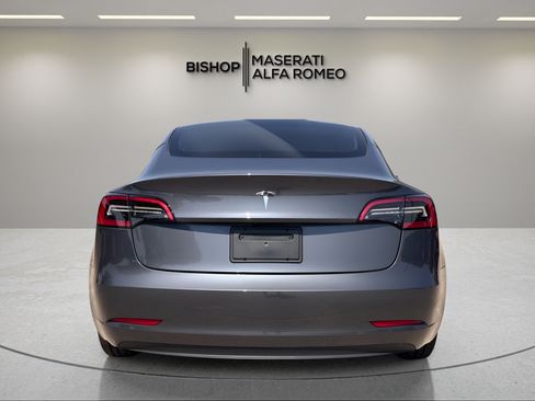 Used 2023 Tesla Model 3 Standard Range RWD image 4