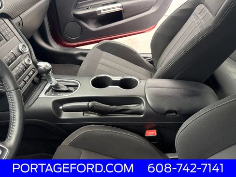 Used 2019 Ford Mustang Coupe RWD image 15