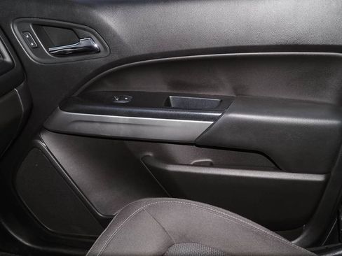 Used 2019 Chevrolet Colorado LT w/ LT Convenience Package AWD/4WD image 26