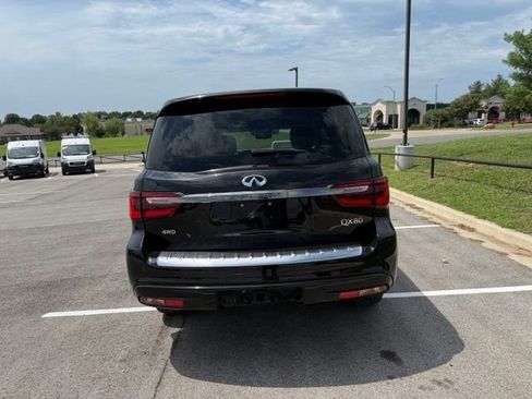 Used 2023 INFINITI QX80 Premium Select AWD/4WD image 4
