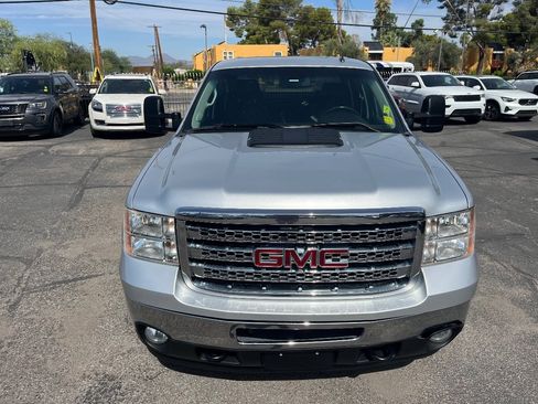 Used 2014 GMC Sierra 2500 SLT w/ Suspension Package, Off-Road AWD/4WD image 45