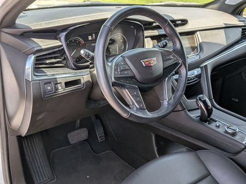 Used 2024 Cadillac XT5 Premium Luxury FWD image 35
