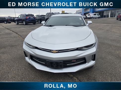 Used 2017 Chevrolet Camaro LT image 8