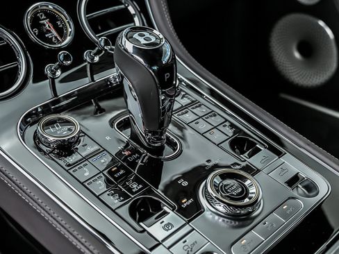 Used 2023 Bentley Continental GT V8 AWD/4WD image 49