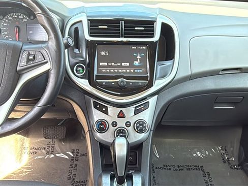 Used 2017 Chevrolet Sonic Premier image 25