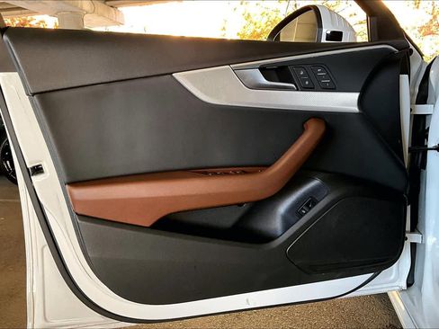 Used 2019 Audi A4 2.0T Premium w/ Convenience Package image 21