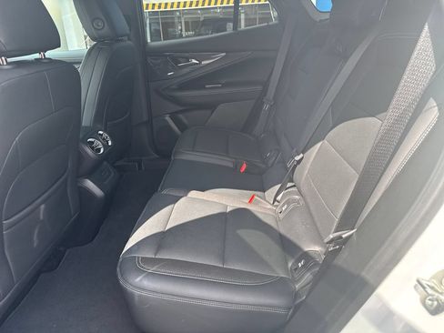 Used 2024 Chevrolet Blazer EV LT AWD/4WD image 31