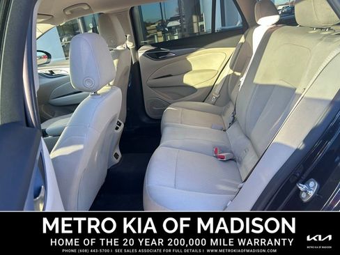 Used 2018 Buick Regal Preferred w/ Sights and Sounds Package image 30