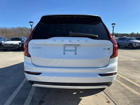 New 2026 Volvo XC90 B6 Ultra image 6