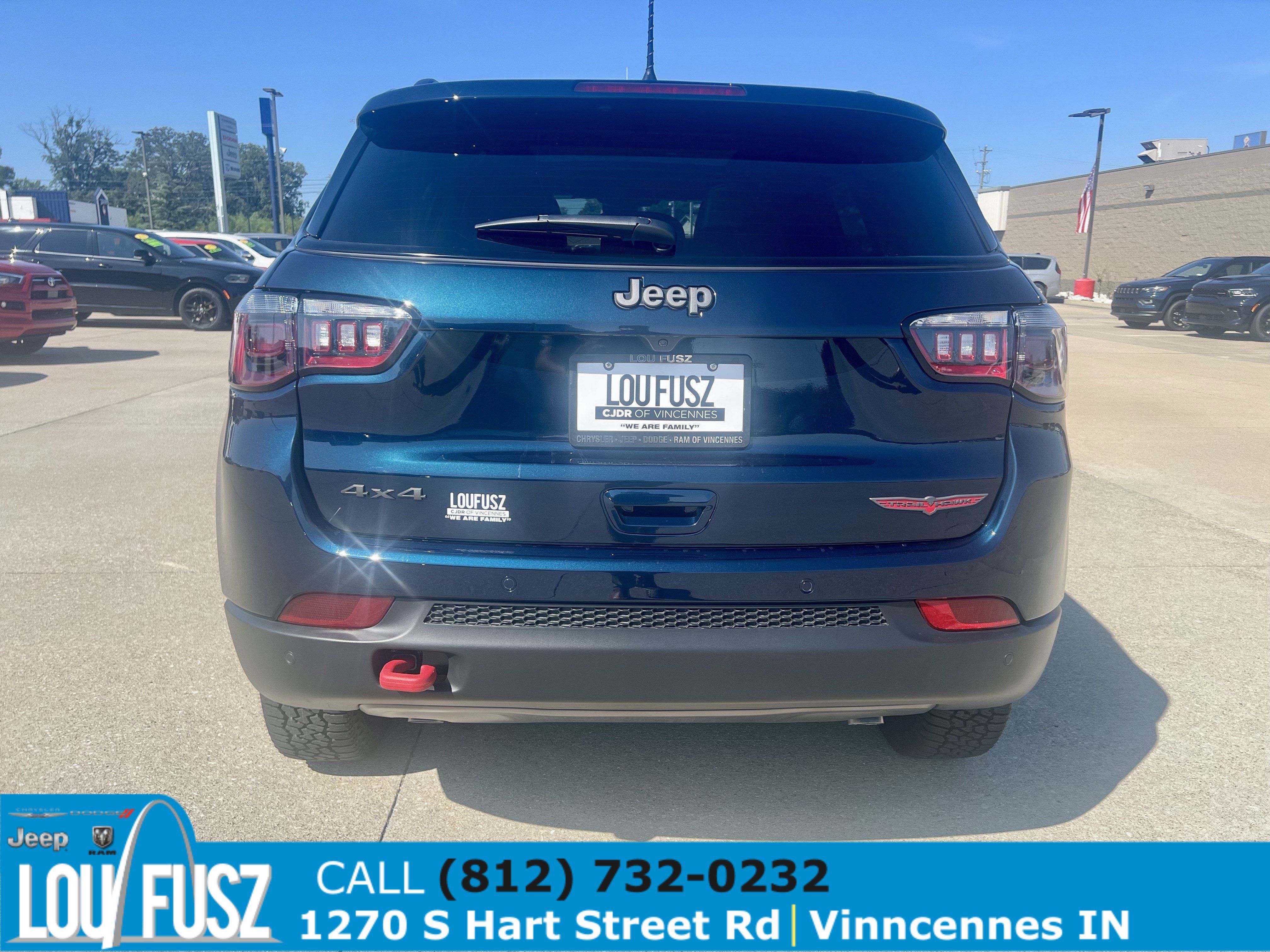 New 2026 Jeep Compass Trailhawk w/ Sun, Sound & Navigation Group AWD/4WD image 7