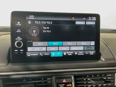 Used 2023 Honda Pilot Elite image 16