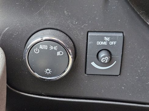 Used 2024 Chevrolet Express 2500 w/ Driver Convenience Package RWD image 12