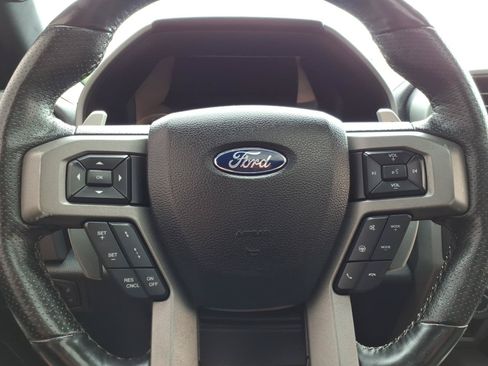 Used 2017 Ford F150 Raptor w/ Equipment Group 802A Luxury AWD/4WD image 24