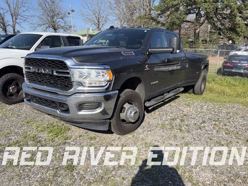 Used 2021 RAM 3500 Tradesman image 1