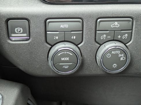 New 2026 Chevrolet Silverado 1500 LT w/ All Star Edition Plus AWD/4WD image 13