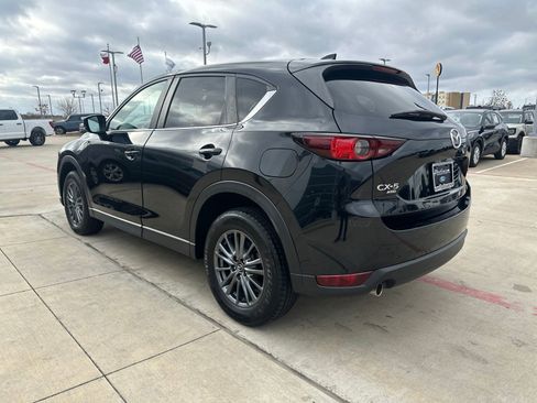 Used 2021 MAZDA CX-5 Touring image 3