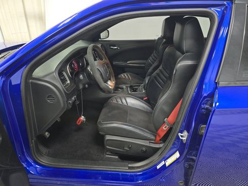 Used 2021 Dodge Charger SRT Hellcat RWD image 8