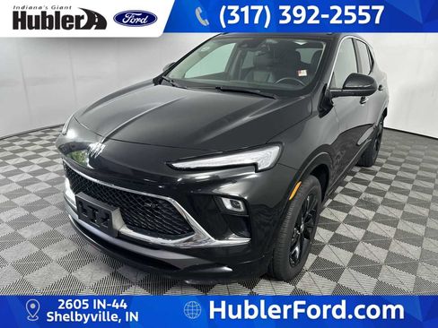 Used 2024 Buick Encore GX Sport Touring AWD/4WD image 4