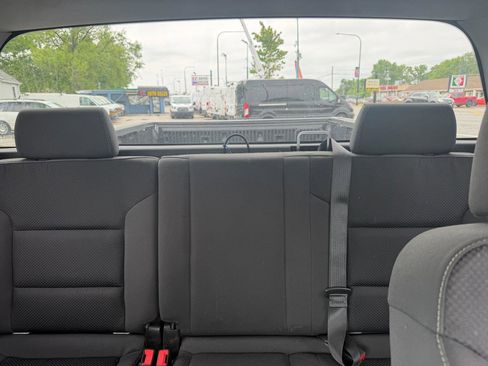 Used 2019 Chevrolet Silverado 1500 LT AWD/4WD image 9