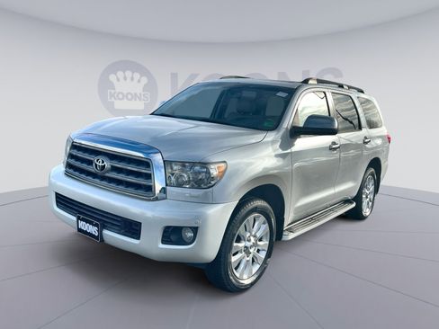 Used 2013 Toyota Sequoia Platinum image 1