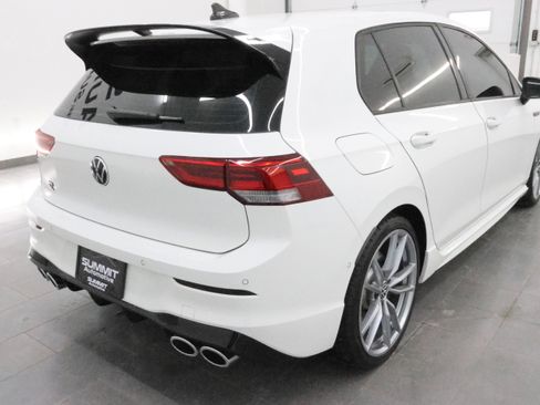 Used 2024 Volkswagen Golf R R image 4