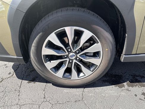 Certified 2024 Subaru Outback Limited AWD/4WD image 9