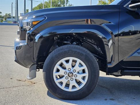 New 2025 Toyota Tacoma SR5 image 6
