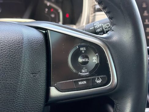 Used 2018 Honda CR-V Touring image 27