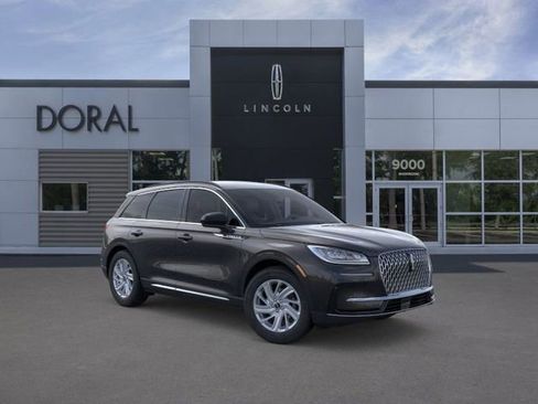 New 2026 Lincoln Corsair Premiere image 7