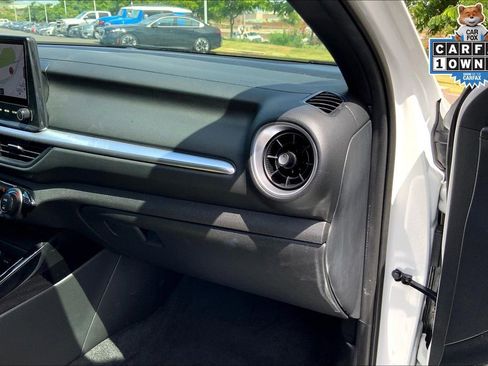 Used 2022 Kia Forte GT-Line image 16