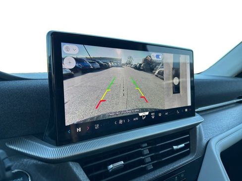 Certified 2025 Ford Explorer Platinum w/ Ultimate Package image 14