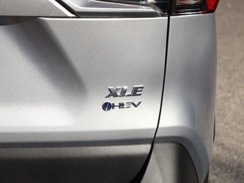 New 2025 Toyota RAV4 XLE image 5
