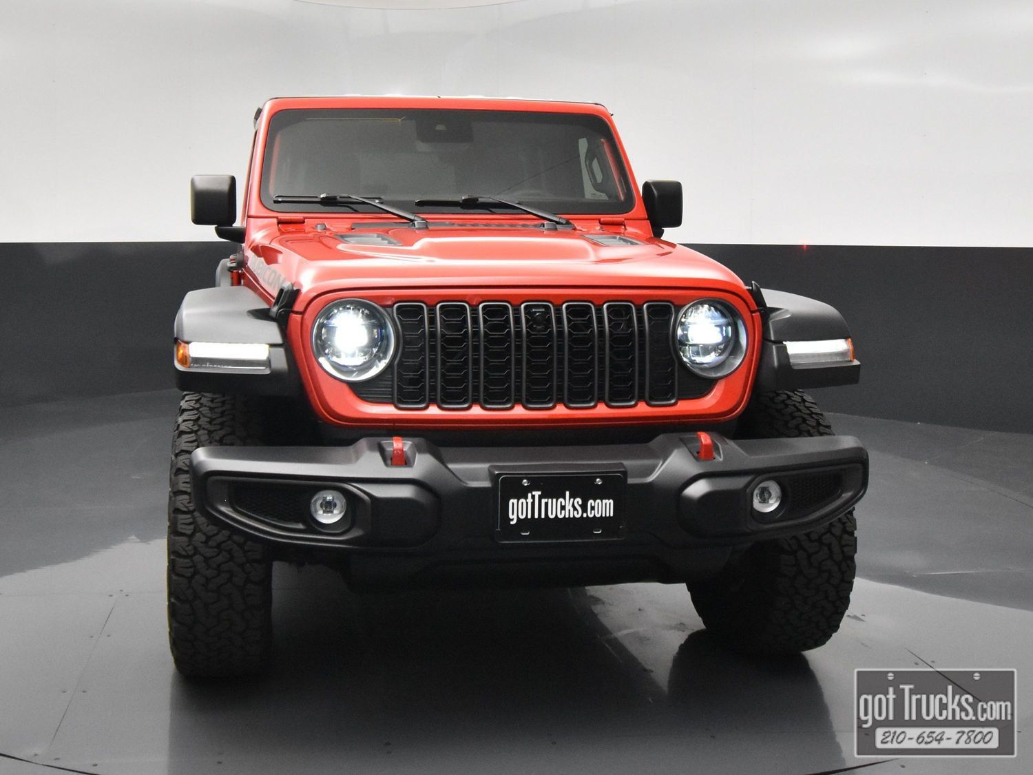 Used 2024 Jeep Wrangler Unlimited Rubicon w/ Technology Group AWD/4WD image 46