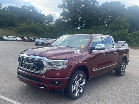 Used 2024 RAM 1500 Limited AWD/4WD image 1