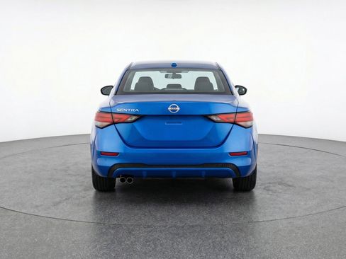 Used 2025 Nissan Sentra SV image 7