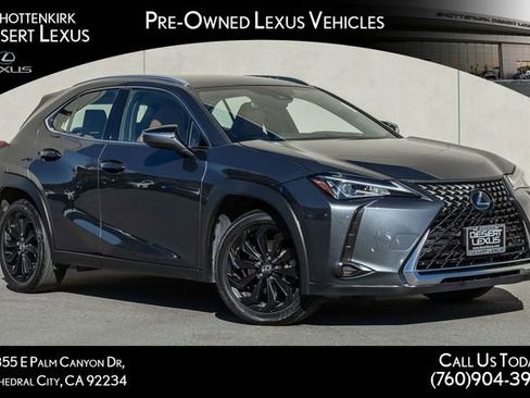 Used 2022 Lexus UX 200 image 1