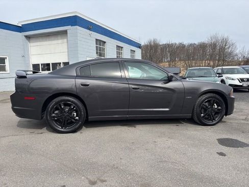 Used 2014 Dodge Charger R/T image 7