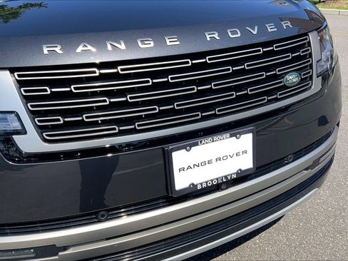 Certified 2024 Land Rover Range Rover SE AWD/4WD image 30