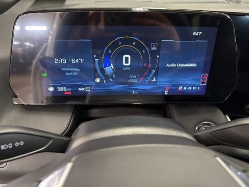 New 2026 Chevrolet Equinox LT AWD/4WD image 13