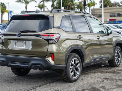 New 2026 Subaru Forester Premium image 4