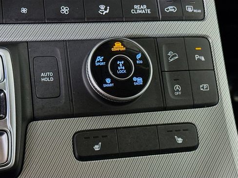 Used 2023 Hyundai Palisade SEL AWD/4WD image 11
