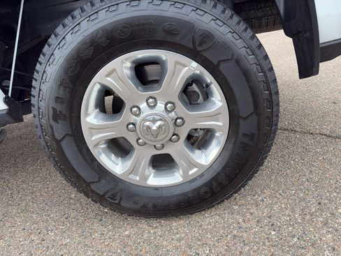 Used 2025 RAM 2500 Big Horn AWD/4WD image 24