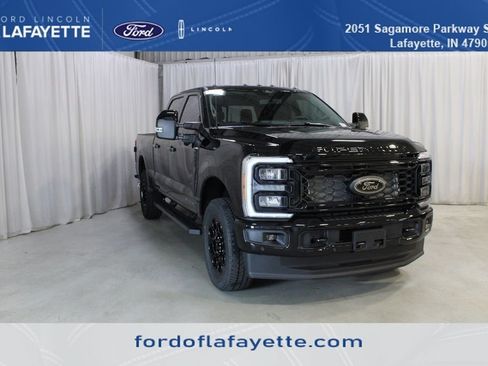 New 2026 Ford F250 Lariat w/ Black Appearance Package AWD/4WD image 1