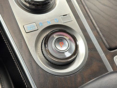 Used 2023 Genesis GV80 3.5T AWD/4WD image 19