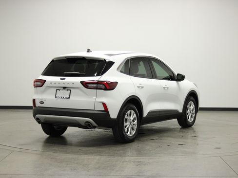 Used 2024 Ford Escape Active w/ Tech Pack #1 image 8