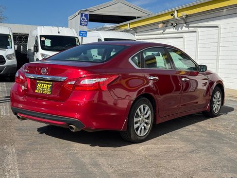 Used 2017 Nissan Altima 2.5 S w/ Power Driver Seat Package FWD image 10