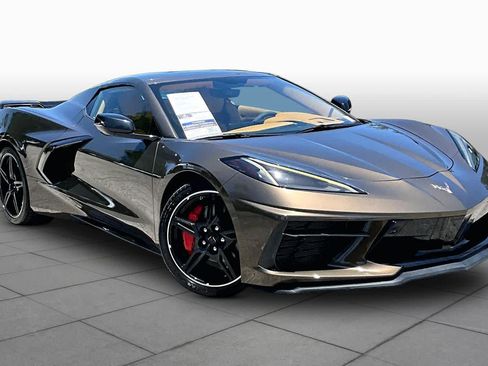 Used 2020 Chevrolet Corvette Stingray Premium Conv w/ 3LT Preferred Equipment Group RWD image 3