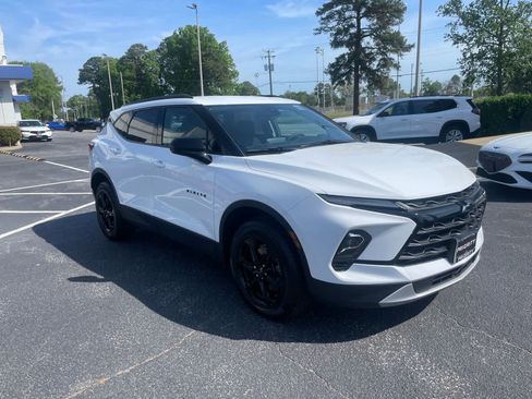Used 2023 Chevrolet Blazer LT w/ Convenience Package AWD/4WD image 7
